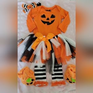 Baby Girl Pumpkin Halloween  Outfit 6M